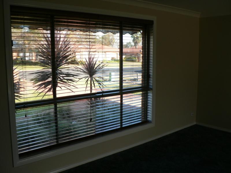 14 Websdale St, Dubbo NSW 2830