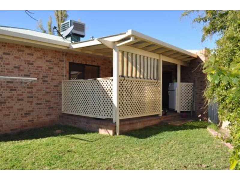 2/50 St Georges Tce, Dubbo NSW 2830