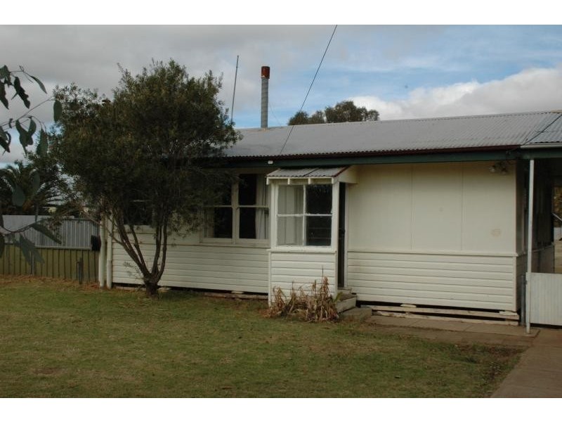113 Myrtle St, Gilgandra NSW 2827