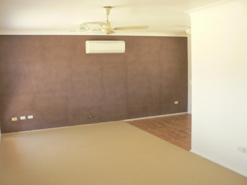 33 Potter  Cl, Dubbo NSW 2830