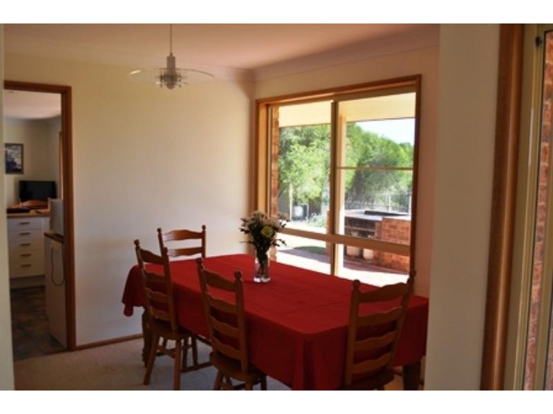 28R Rosedale Rd, Dubbo NSW 2830