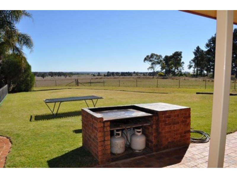 28R Rosedale Rd, Dubbo NSW 2830