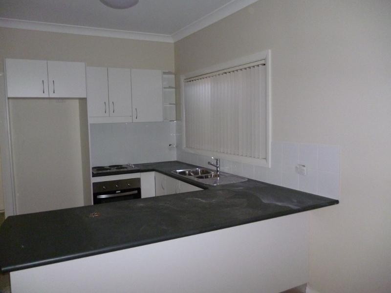 6 Armstrong Cres, Dubbo NSW 2830