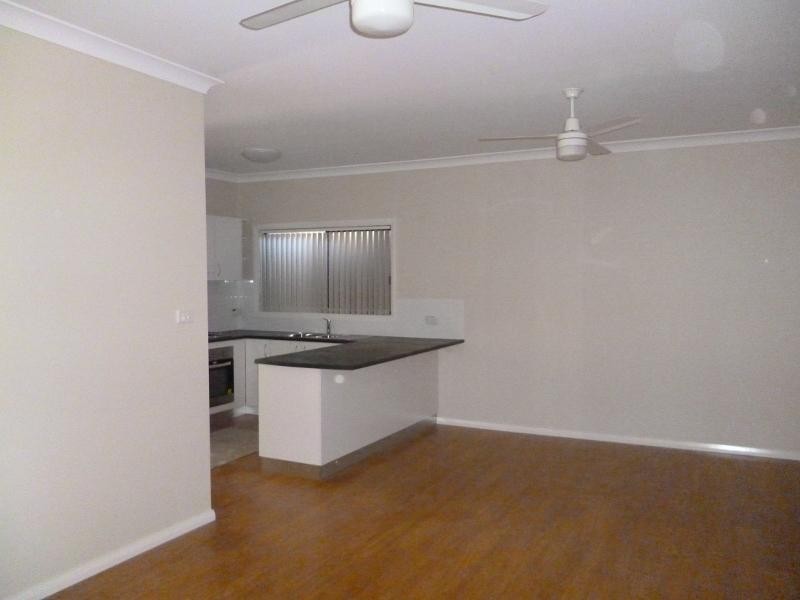 6 Armstrong Cres, Dubbo NSW 2830