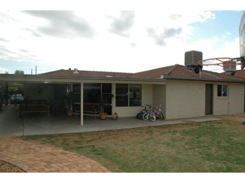 91 Birch Ave, Dubbo NSW 2830