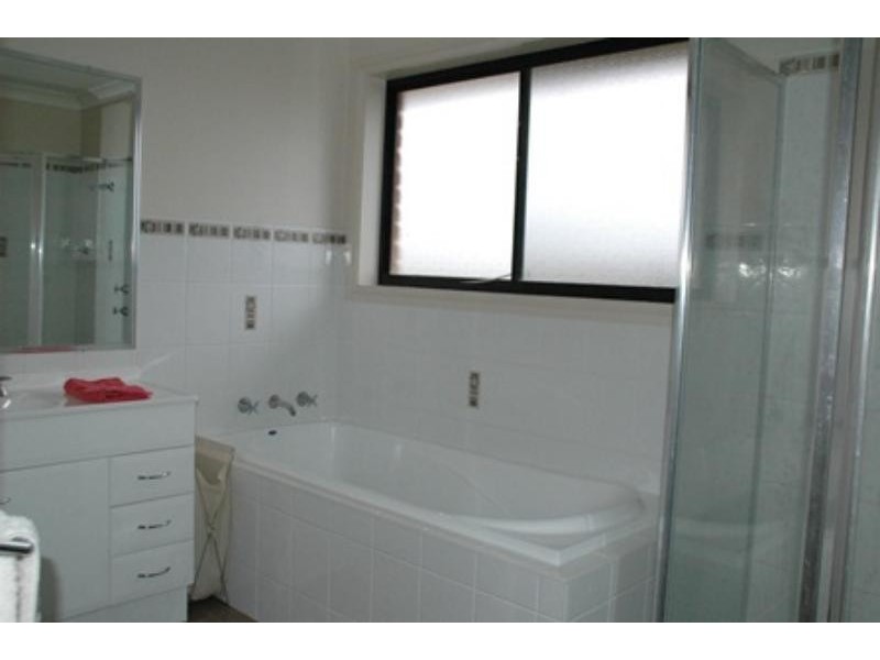 5 Arbory  Cl, Dubbo NSW 2830