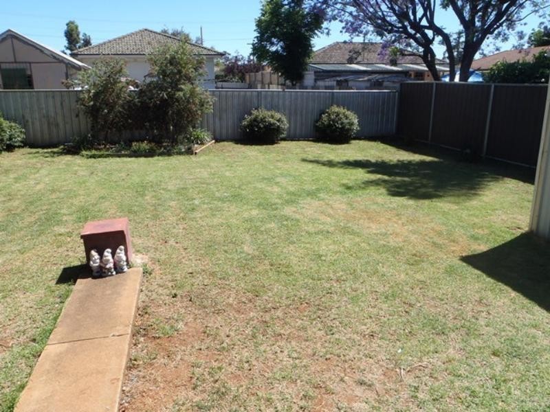 7 Spence St, Dubbo NSW 2830