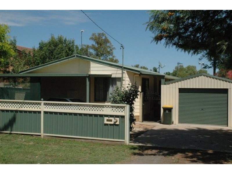 77 Brisbane  St, Dubbo NSW 2830