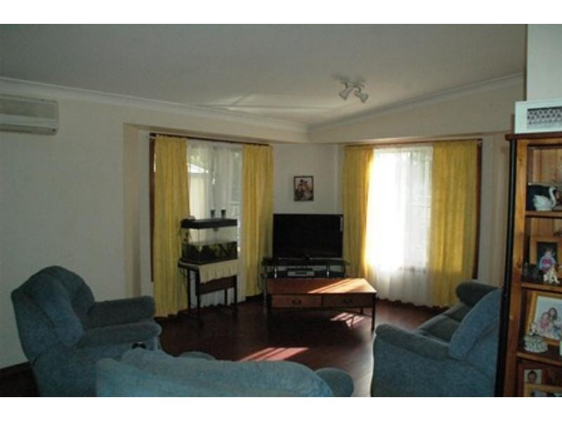 77 Brisbane  St, Dubbo NSW 2830
