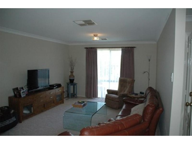 7 Loane  Pl, Dubbo NSW 2830