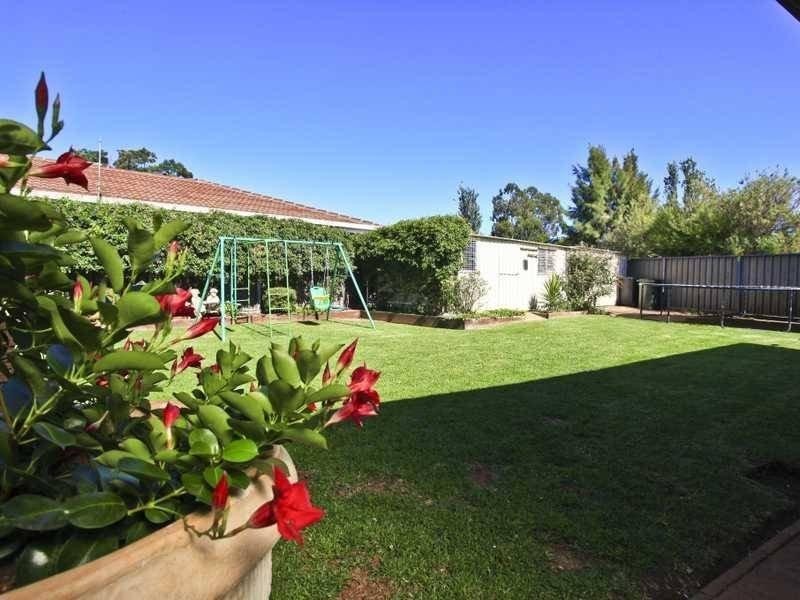 5 Lansdowne Dr, Dubbo NSW 2830