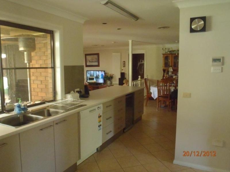 5 Lansdowne Dr, Dubbo NSW 2830