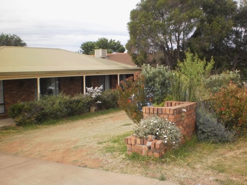 20 Birch Ave, Dubbo NSW 2830