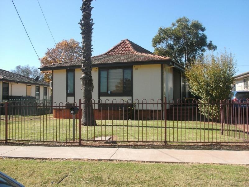 10 Lunar Ave, Dubbo NSW 2830