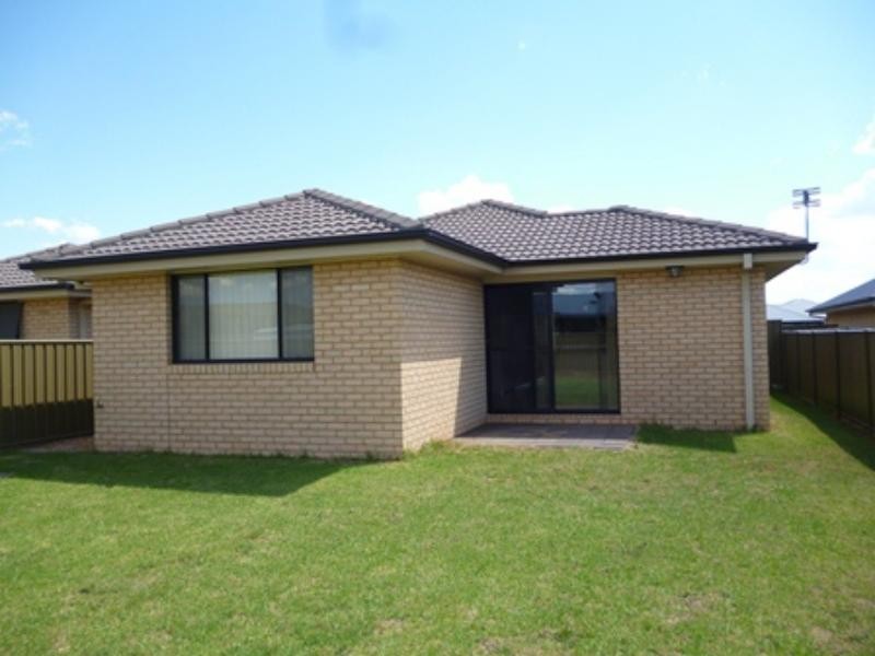 4A John Brass Pl, Dubbo NSW 2830