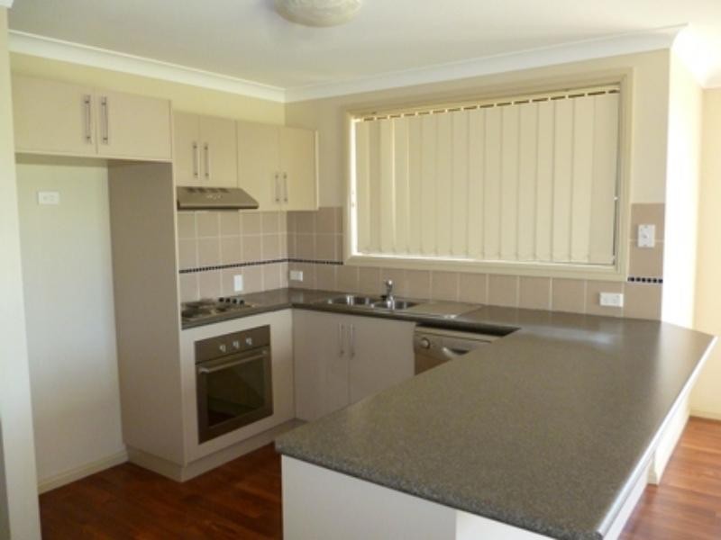 4A John Brass Pl, Dubbo NSW 2830