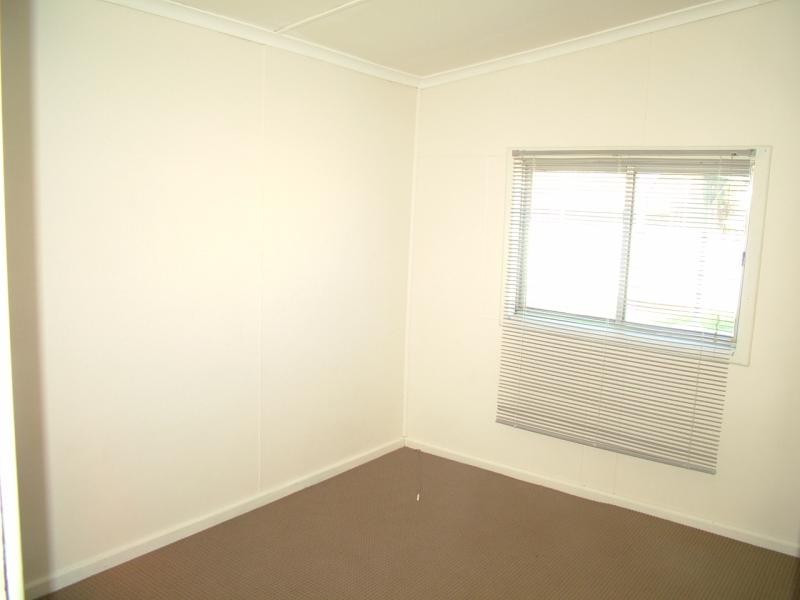 4 Warrie St, Gilgandra NSW 2827