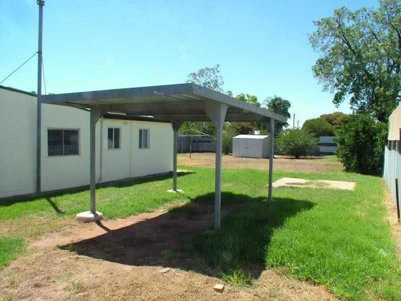4 Warrie St, Gilgandra NSW 2827