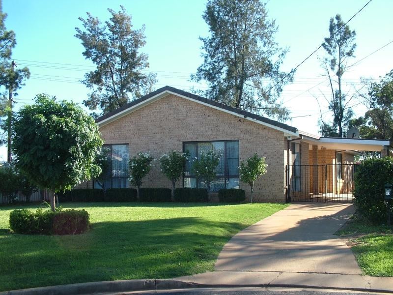 28 Mumford  Cres, Dubbo NSW 2830