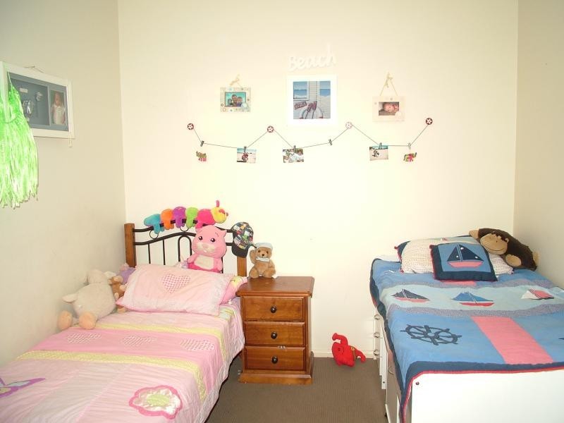1 Lancaster Park Pl, Dubbo NSW 2830