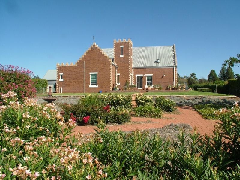 12 R Terra  Dr, Dubbo NSW 2830