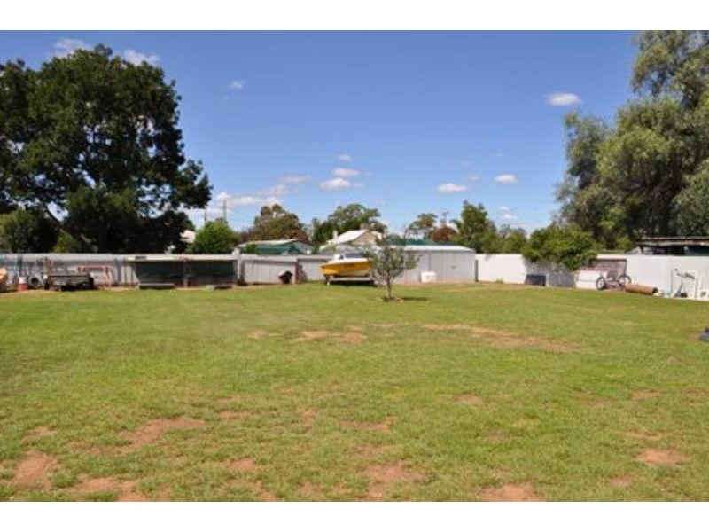 24 Napier St, Mendooran NSW 2842