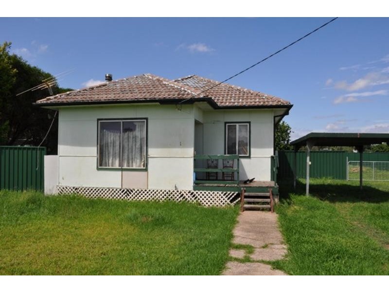 12 Marchant St, Mendooran NSW 2842