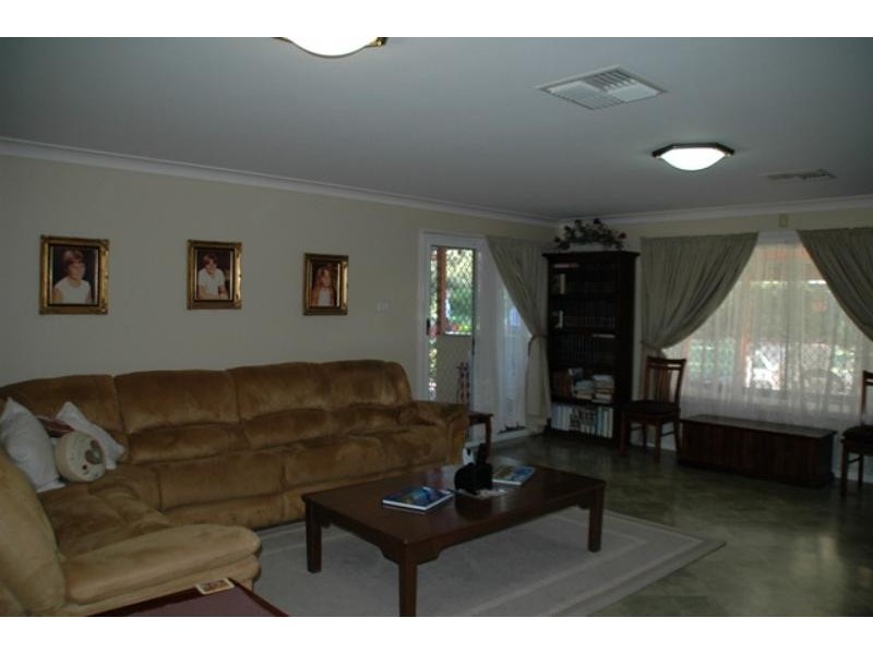 5 Kentucky Ct, Dubbo NSW 2830