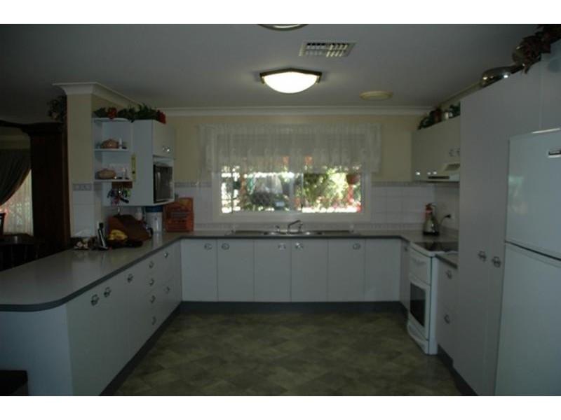 5 Kentucky Ct, Dubbo NSW 2830