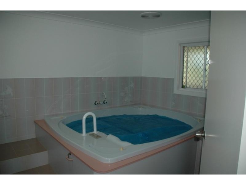 5 Kentucky Ct, Dubbo NSW 2830