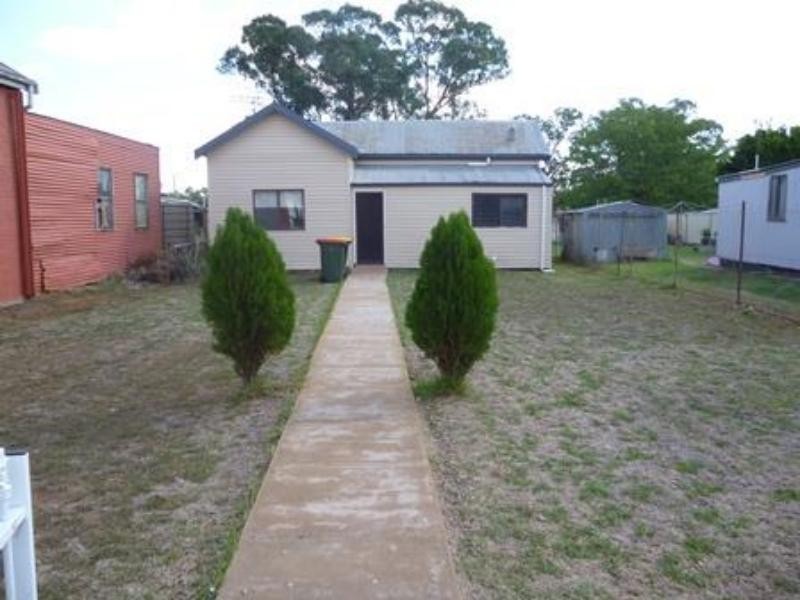 33 Forbes St, Yeoval NSW 2868