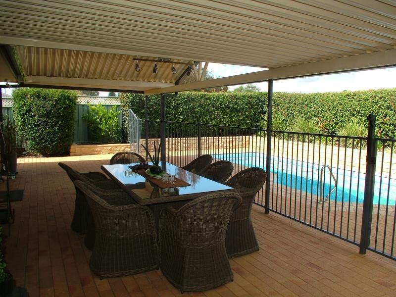 30 Cypress Point Dr, Dubbo NSW 2830