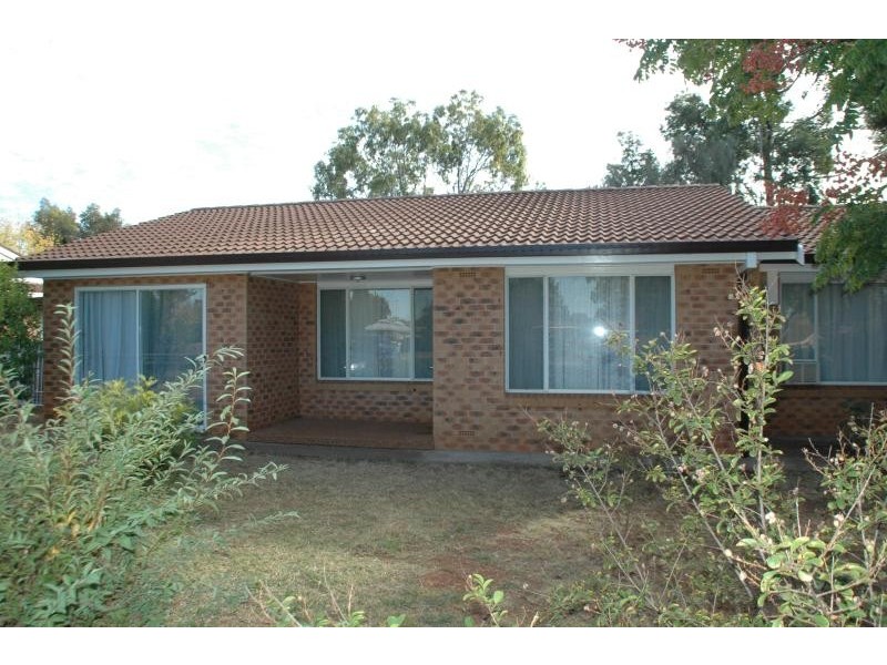 280 Myall St, Dubbo NSW 2830