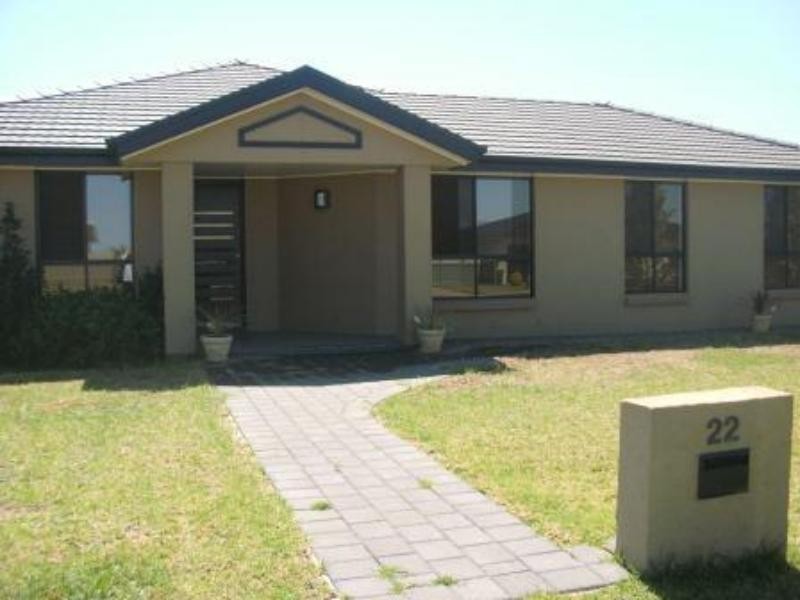22 Holmwood Dr, Dubbo NSW 2830