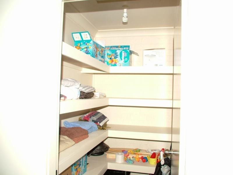 8A & 8B Daffodil  Ct, Dubbo NSW 2830
