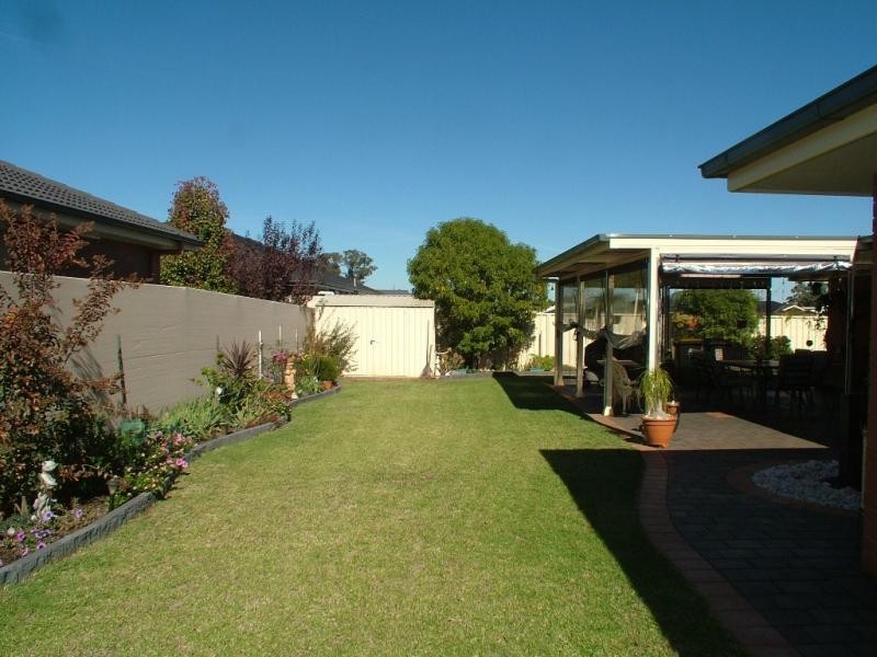 16 Sunvale Ave, Dubbo NSW 2830