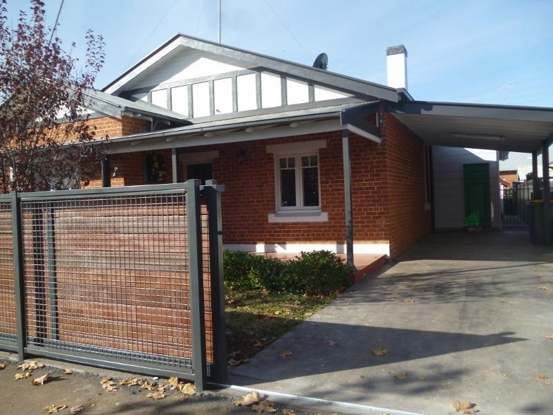 162 Darling St, Dubbo NSW 2830