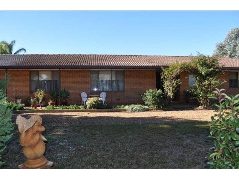 18L Rocky  Rd, Dubbo NSW 2830