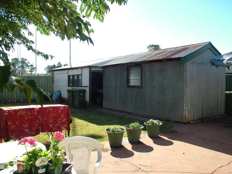 20 Erskine  St, Dubbo NSW 2830