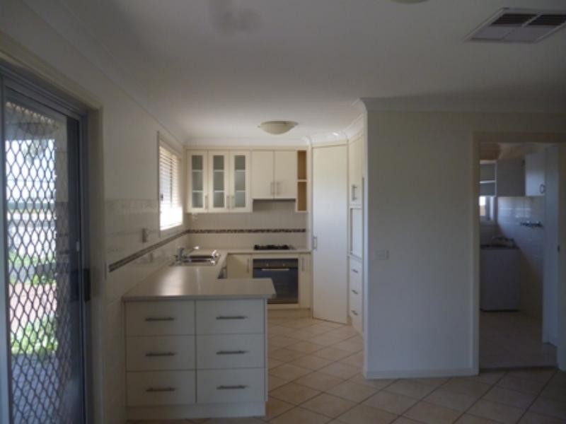 30 Mumford Cres, Dubbo NSW 2830