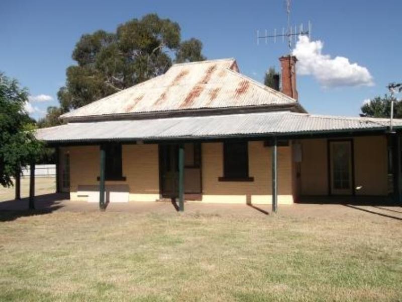 15 Chambers St, Geurie NSW 2831