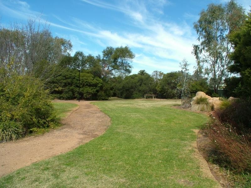 10/15-17 Boundary  Rd, Dubbo NSW 2830