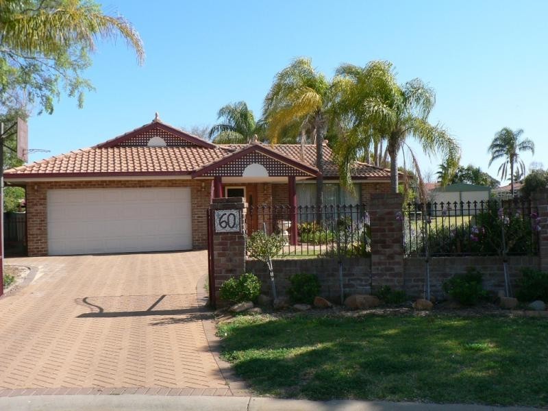 60 York St, Dubbo NSW 2830