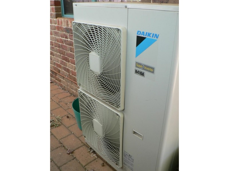 60 York St, Dubbo NSW 2830