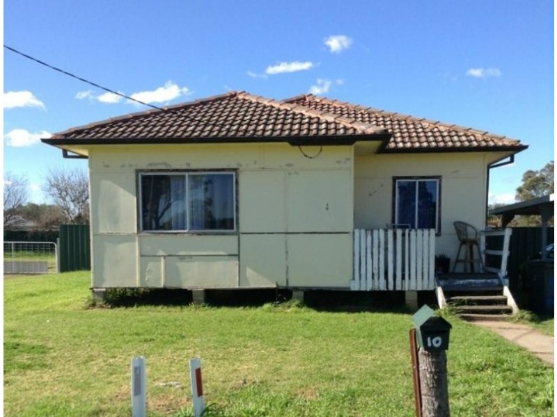 10 Marchant  St, Mendooran NSW 2842
