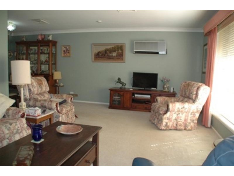 5 Andrew Pl, Dubbo NSW 2830