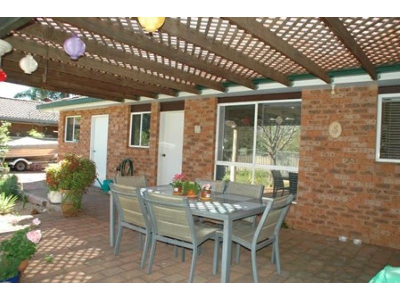 5 Andrew Pl, Dubbo NSW 2830