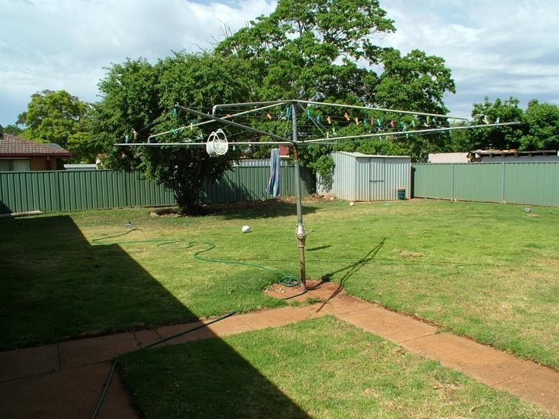 5 Eyre  St, Dubbo NSW 2830
