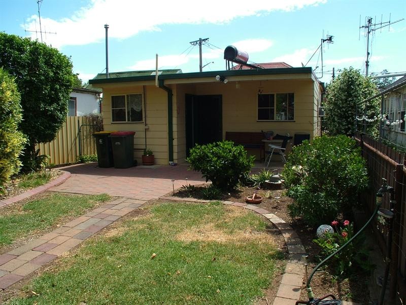 31 Merilba St, Narromine NSW 2821