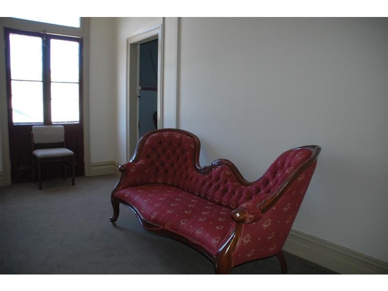 20 Elliott  St, Millthorpe NSW 2798